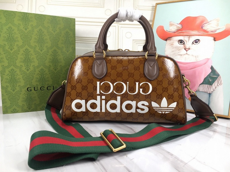 Gucci Handbags 254